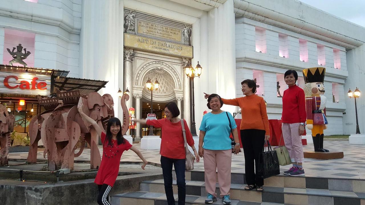 Home Baan Chiang Mai Luaran gambar
